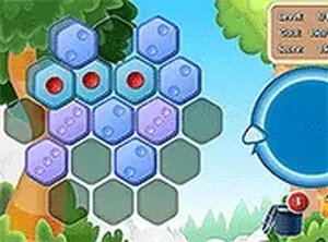 Hexagonal Tile Fusion Challenge